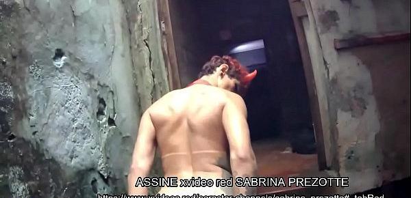  travesti sabrina prezotte gozando de uma forma deliciosamente diabolica com seu palzao bem duro...  (COMPLETO EM MEU CANAL NO RED)